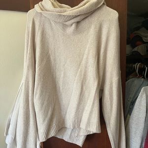 Chelsea 28 Turtleneck sweater. Size large
